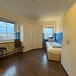 M M Central Apartments Gruppen, Handwerker Und Monteure Budget Berlin