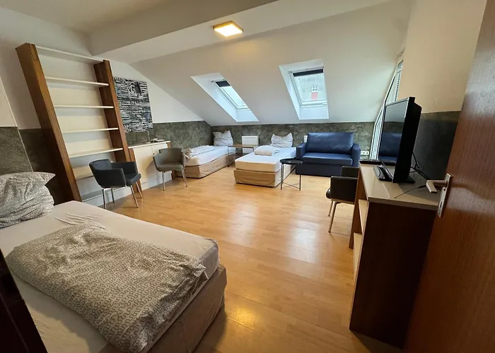 M M Central Apartments Gruppen, Handwerker Und Monteure Budget