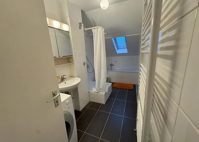 M M Central Apartments Gruppen, Handwerker Und Monteure Budget *